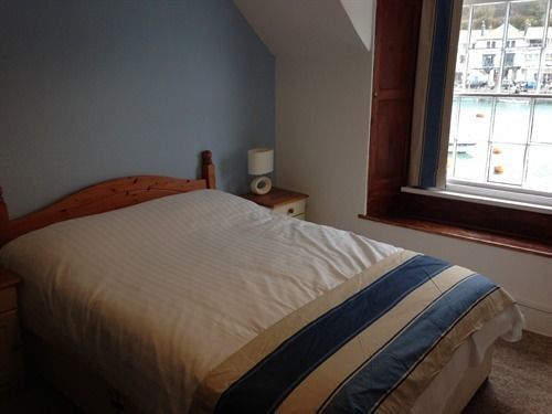 Harbour Moon Inn Looe Buitenkant foto